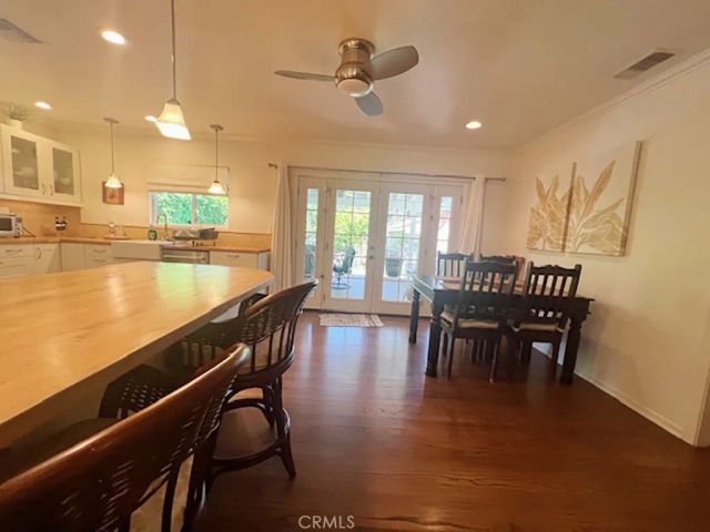 5744 Stansbury Avenue, Sherman Oaks, CA 91401