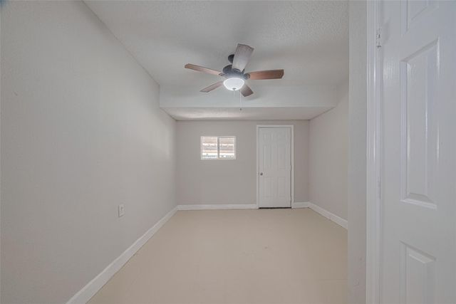 5535 Elmlawn Drive, Houston, TX 77033