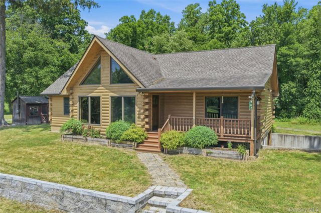 22 Deer Haven Road, Rosendale, NY 12472