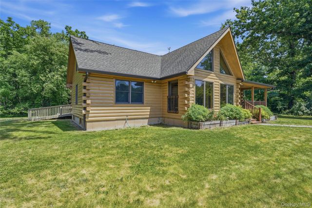 22 Deer Haven Road, Rosendale, NY 12472