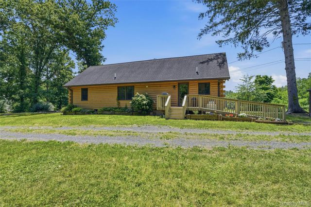 22 Deer Haven Road, Rosendale, NY 12472