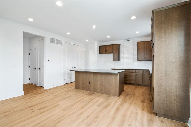 7162 Drummore Court, Dublin, OH 43016