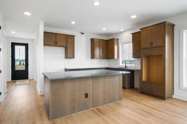 7162 Drummore Court, Dublin, OH 43016