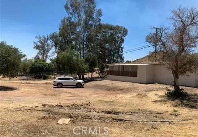 21180 Mazie Avenue, Perris, CA 92570