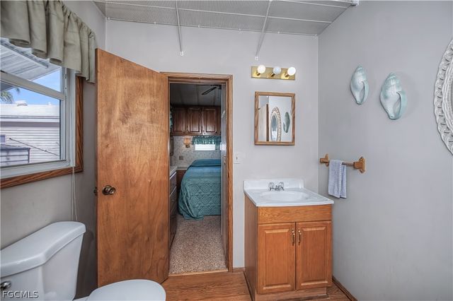 181 Caravan CIR, North Fort Myers, FL 33903