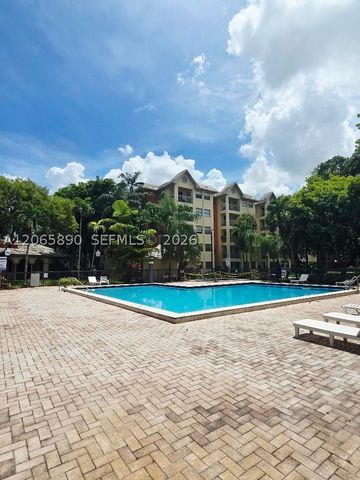 8160 Geneva Ct 112, Doral, FL 33166