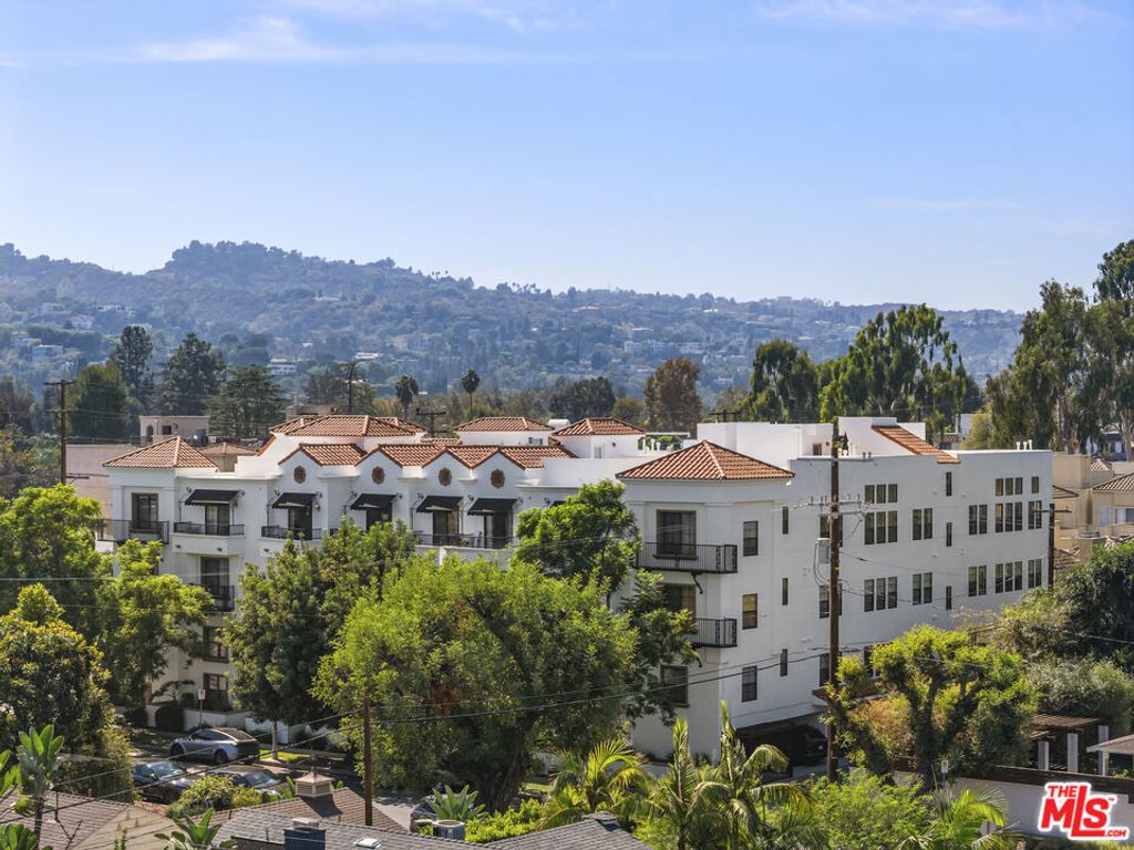 12603 Moorpark Street 306, Studio City, CA 91604 — photo 2