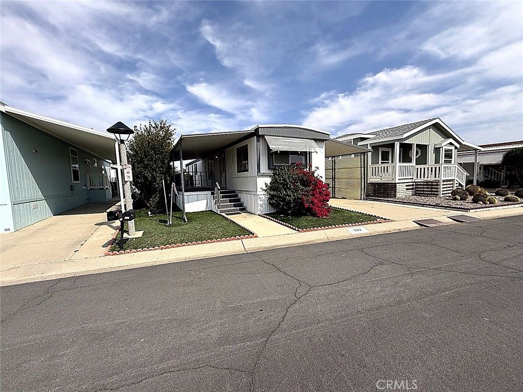 Image 1 of property listing at 27601 Sun City Boulevard 302, Menifee, CA 92586