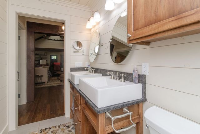 19055 Cove Creek Road, Prairie Grove, AR 72753