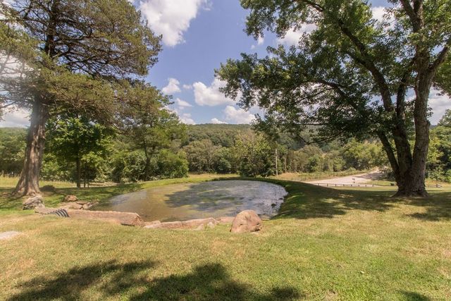 19055 Cove Creek Road, Prairie Grove, AR 72753