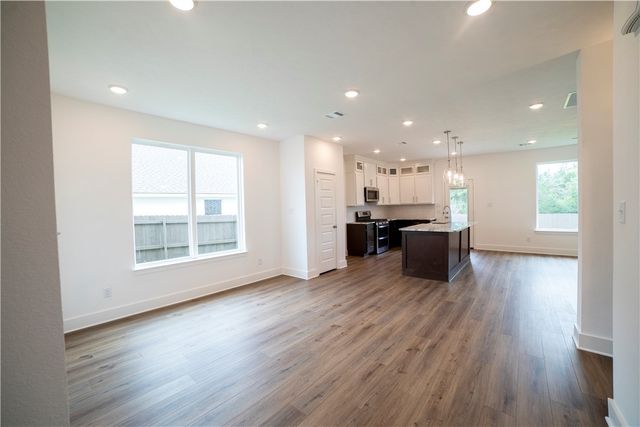 4247 Appalachian Trail, Bryan, TX 77802