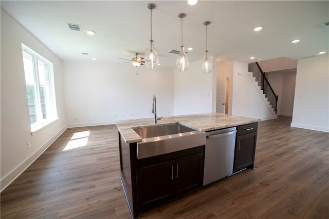 4247 Appalachian Trail, Bryan, TX 77802