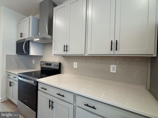 17998 ALICIA AVE, Dumfries, VA 22026