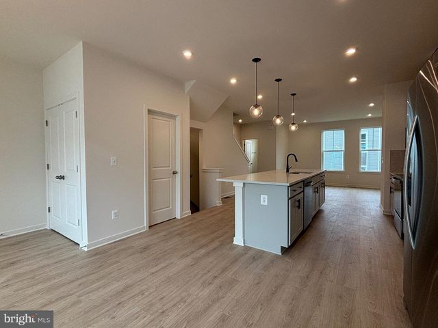 17998 ALICIA AVE, Dumfries, VA 22026