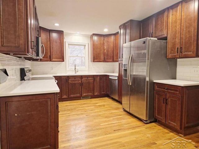 1702 Plymouth Street, Midland, MI 48642