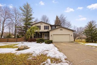 1702 Plymouth Street, Midland, MI 48642