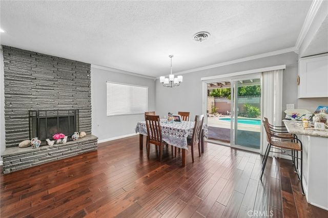 1332 N 13th Avenue, Upland, CA 91786