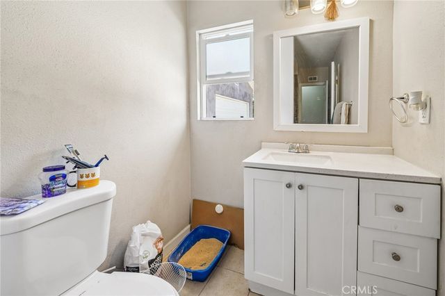 1332 N 13th Avenue, Upland, CA 91786