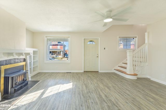 651 Louis Coleman Jr Dr, Louisville, KY 40211