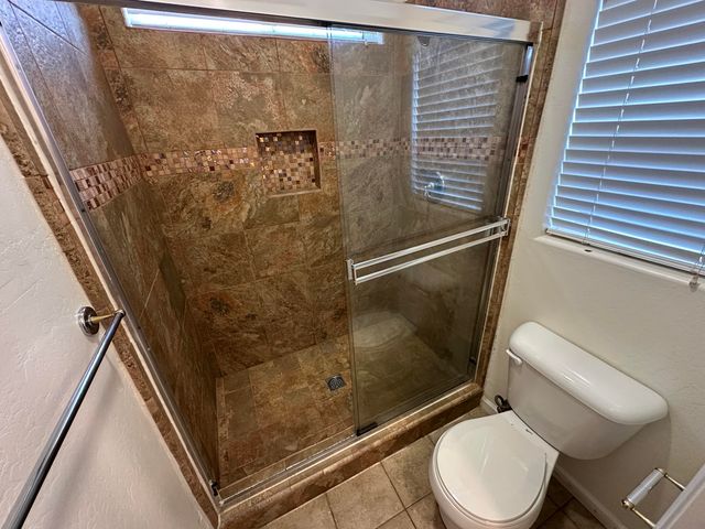 3938 W Flagstaff Avenue, Visalia, CA 93291