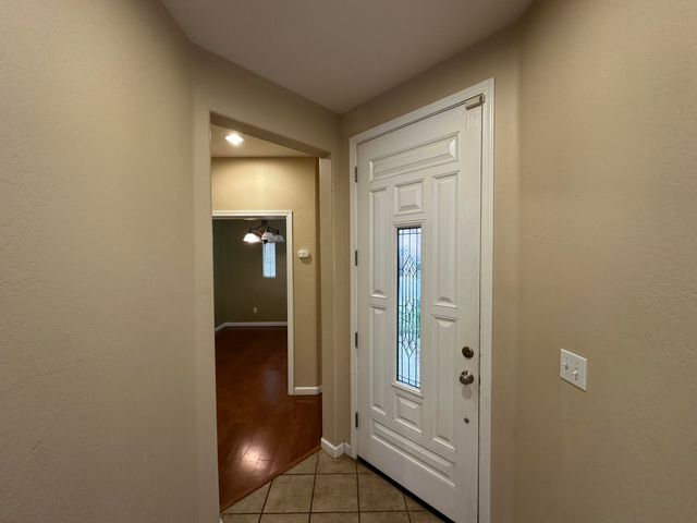 3938 W Flagstaff Avenue, Visalia, CA 93291