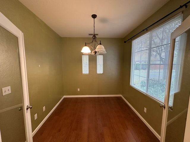 3938 W Flagstaff Avenue, Visalia, CA 93291