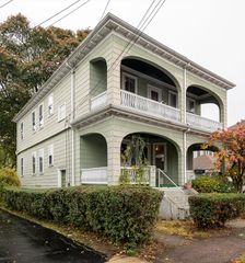 55 Surrey St, Medford, MA 02155