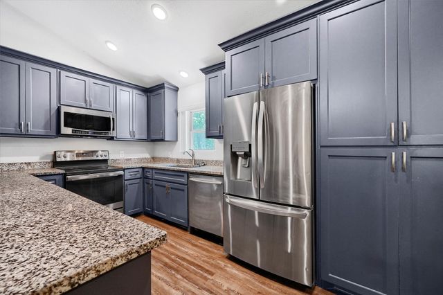 445 Mountain Creek Drive, Denison, TX 75021
