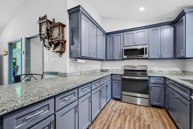 445 Mountain Creek Drive, Denison, TX 75021