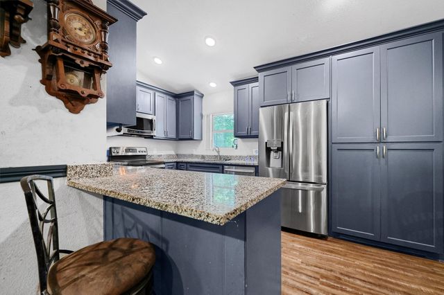 445 Mountain Creek Drive, Denison, TX 75021