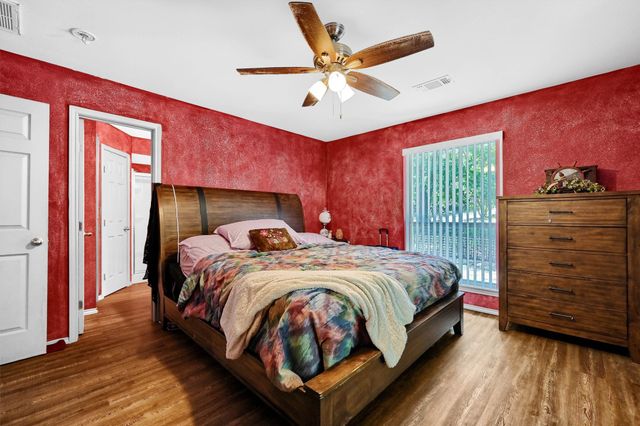 445 Mountain Creek Drive, Denison, TX 75021