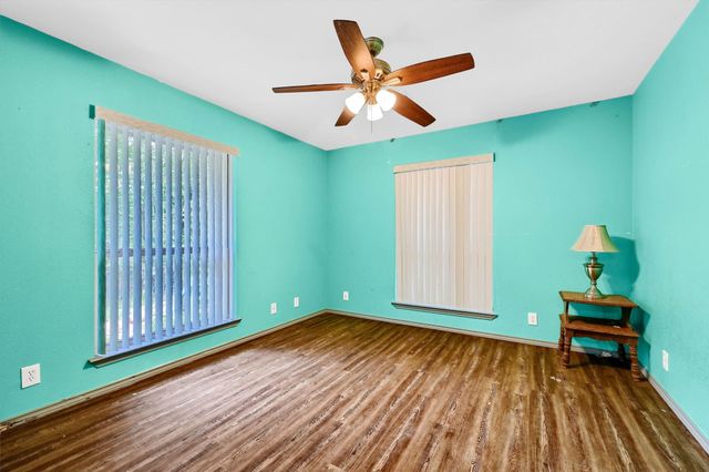 445 Mountain Creek Drive, Denison, TX 75021