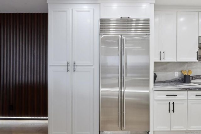 700 Front St 1402, San Diego, CA 92101