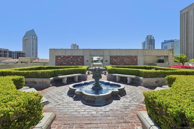 700 Front St 1402, San Diego, CA 92101