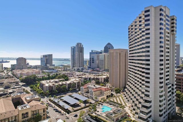 700 Front St 1402, San Diego, CA 92101