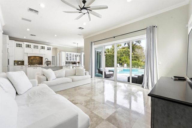 5038 NW 24th Circle, Boca Raton, FL 33431