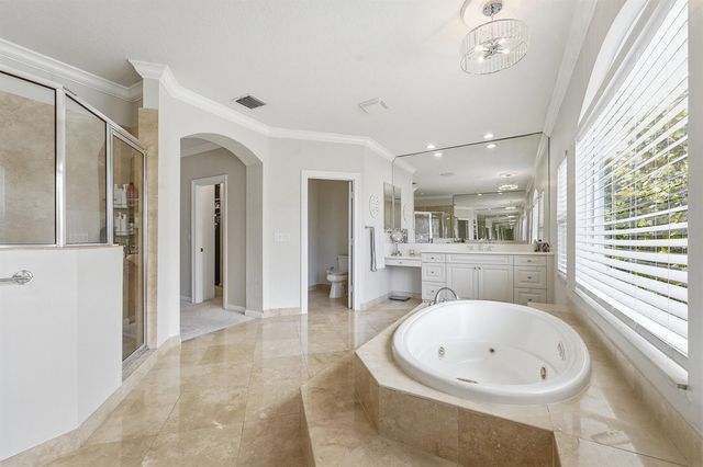 5038 NW 24th Circle, Boca Raton, FL 33431