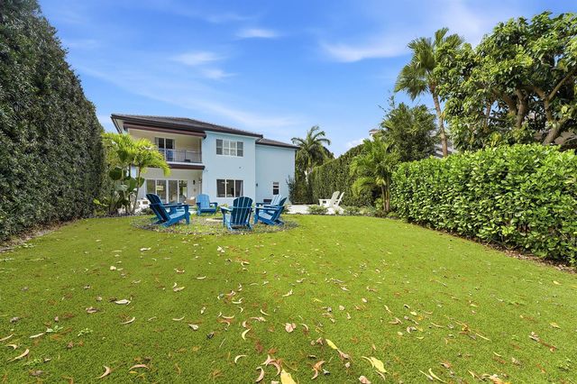 5038 NW 24th Circle, Boca Raton, FL 33431