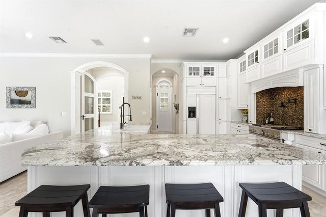 5038 NW 24th Circle, Boca Raton, FL 33431