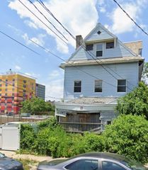 10 N Terrace Avenue, Mount Vernon, NY 10550