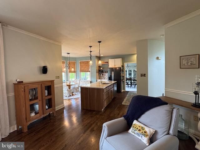 255 SYCAMORE DR, Mifflintown, PA 17059