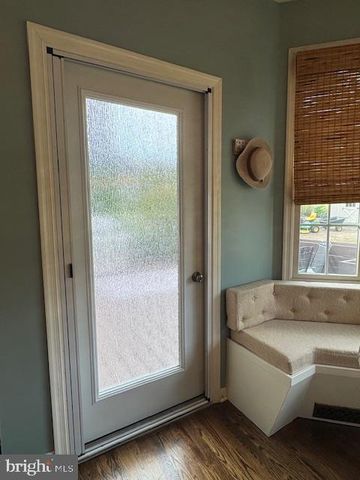 255 SYCAMORE DR, Mifflintown, PA 17059