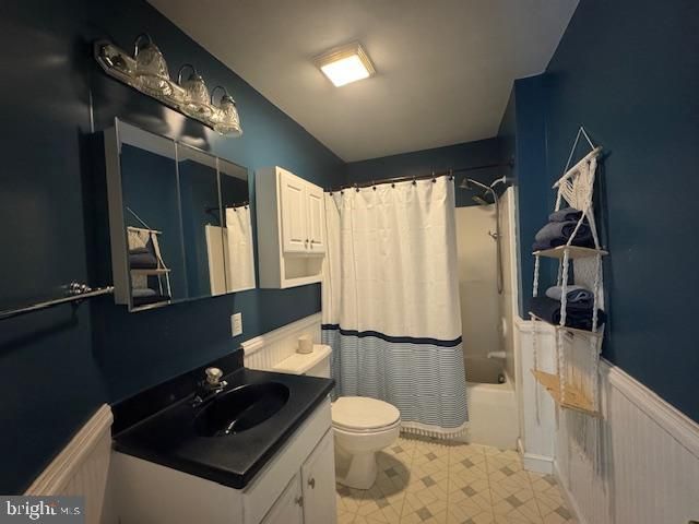 255 SYCAMORE DR, Mifflintown, PA 17059