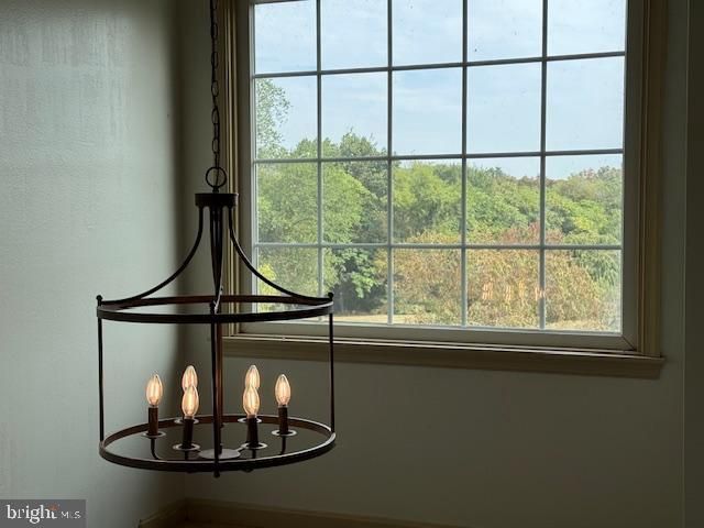 255 SYCAMORE DR, Mifflintown, PA 17059