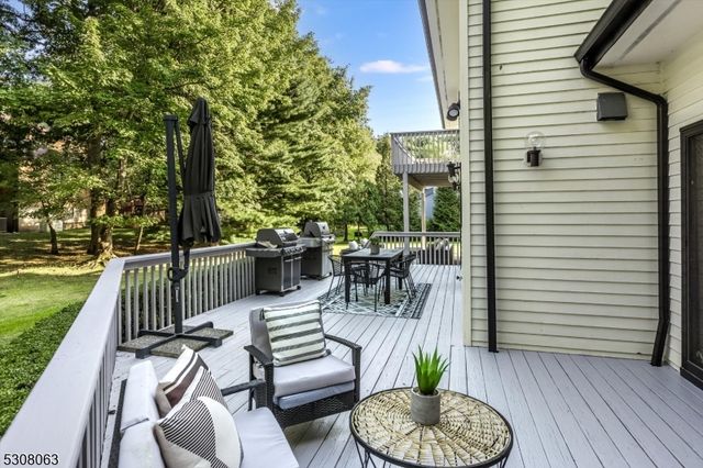 4 Ash Ave, West Orange Twp., NJ 07052