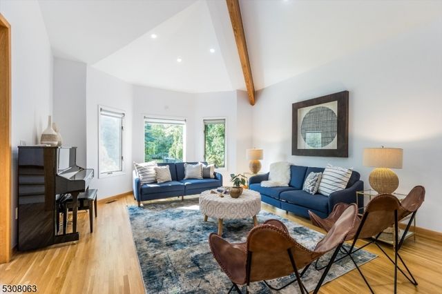 4 Ash Ave, West Orange Twp., NJ 07052