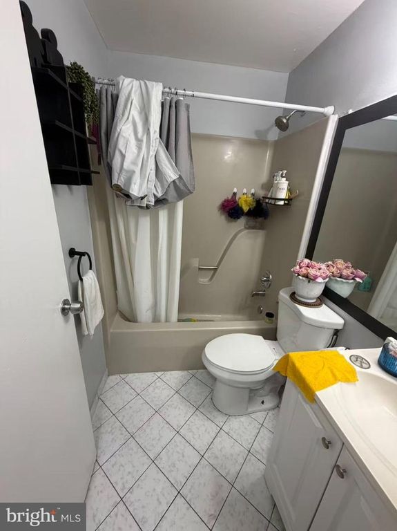 6300 TULIP ST, PHILADELPHIA, PA 19135 — photo 3