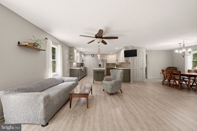 2891 SAUMSVILLE RD, Maurertown, VA 22644