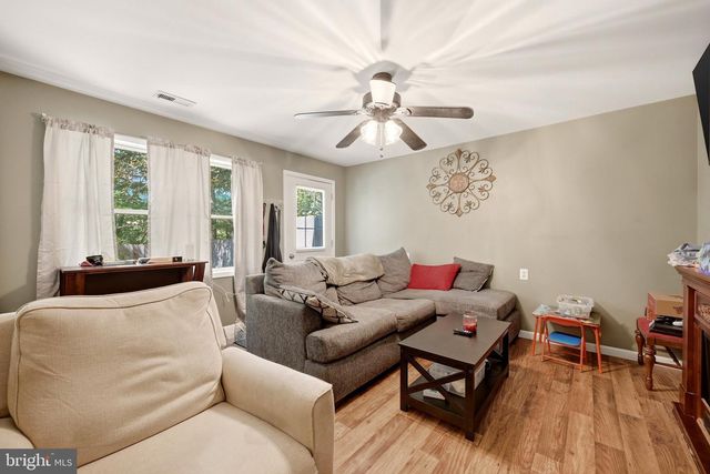 2891 SAUMSVILLE RD, Maurertown, VA 22644