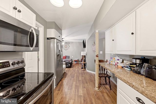 2891 SAUMSVILLE RD, Maurertown, VA 22644